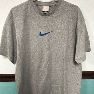 Nike short sleeve